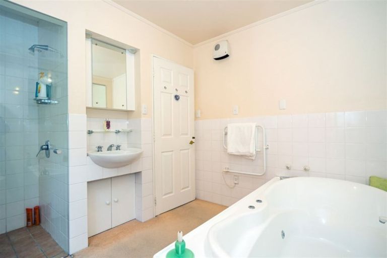 Photo of property in 5 Pye Road, Geraldine Downs, Geraldine, 7991