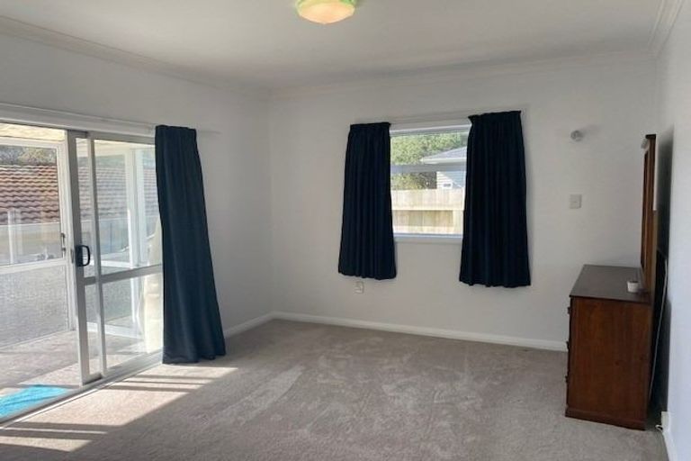 Photo of property in 26 Duncan Street, Tawa, Wellington, 5028