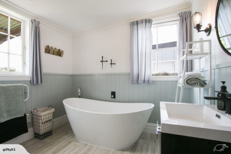 Photo of property in 43 Haszard Street, Waihi, 3610