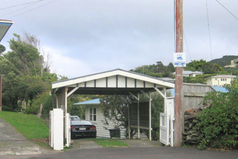 Photo of property in 11 Radnall Way, Johnsonville, Wellington, 6037