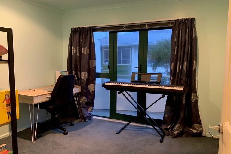 Photo of property in 21b Mahora Street, Kilbirnie, Wellington, 6022