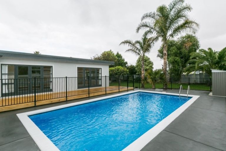 Photo of property in 3 Anzac Avenue, Onekawa, Napier, 4110