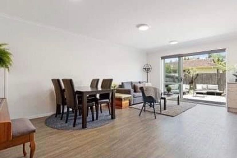 Photo of property in 49 Chiefs Court, Hamilton East, Hamilton, 3216