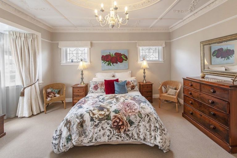 Photo of property in 72 Park Road, Miramar, Wellington, 6022