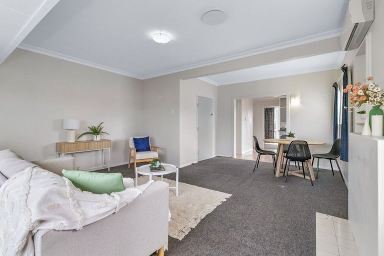 Photo of property in 33 Bowen Street, Levin, 5510