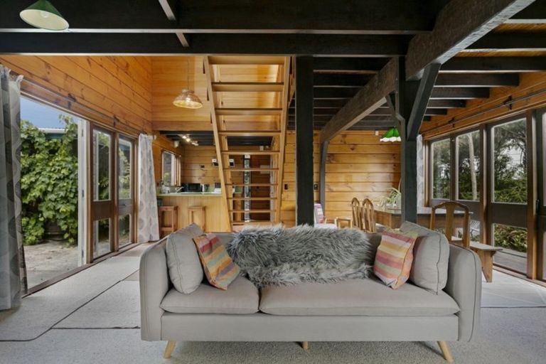 Photo of property in 69 Mere Road, Taupo, 3330