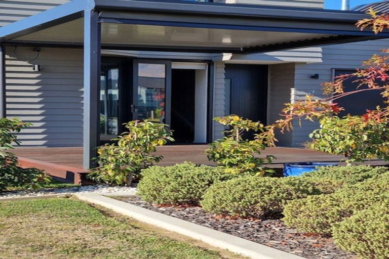 Photo of property in 6 Learning Rock Lane, Wanaka, 9305