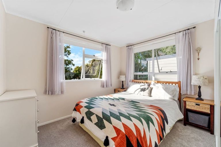 Photo of property in 46 Danbury Drive, Torbay, Auckland, 0630