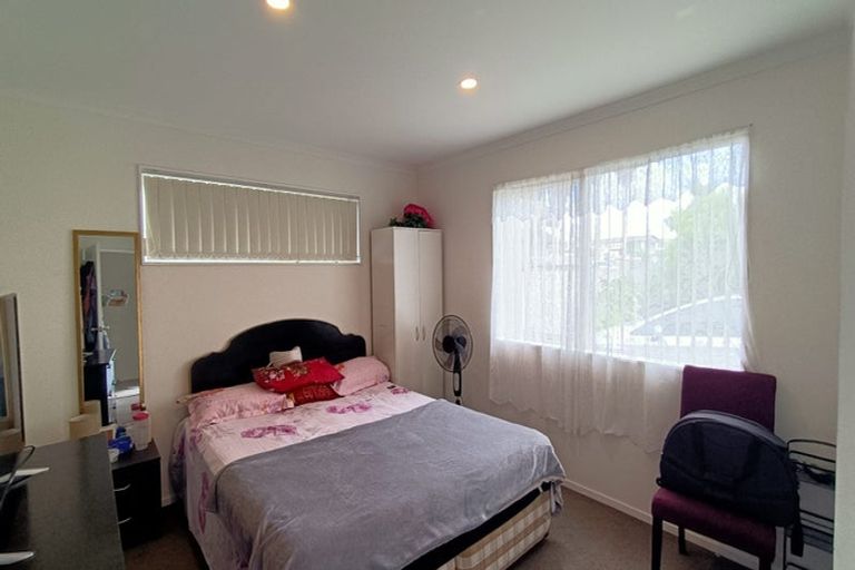Photo of property in 8 Adina Lane, Wiri, Auckland, 2104
