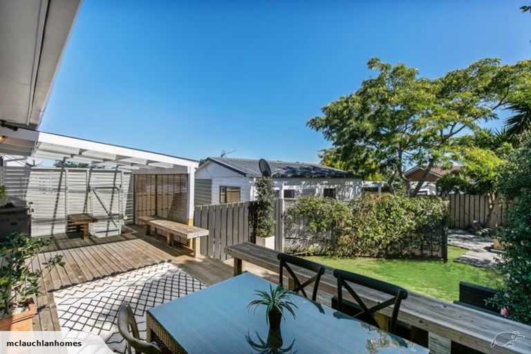 Photo of property in 440 Porchester Road, Randwick Park, Auckland, 2105