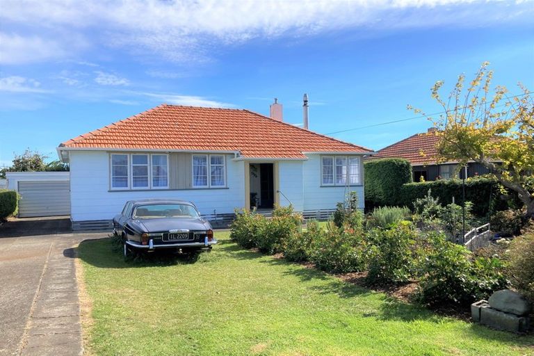 Photo of property in 41 Seymour Street, Waitara, 4320