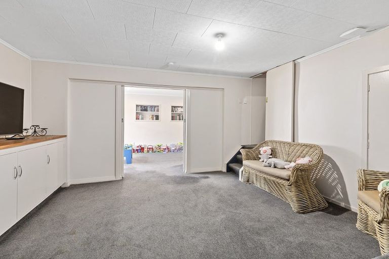 Photo of property in 12 Wilfred Street, Tawa, Wellington, 5028