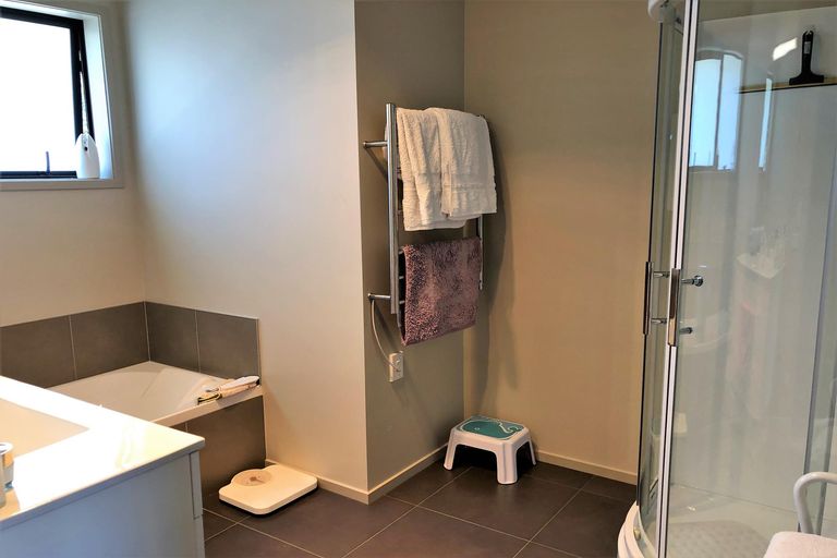 Photo of property in 15 Pickmere Lane, Kerikeri, 0230