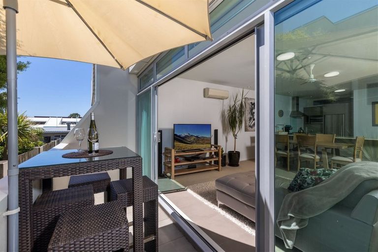 Photo of property in 4/35 Victoria Road, Mount Maunganui, 3116