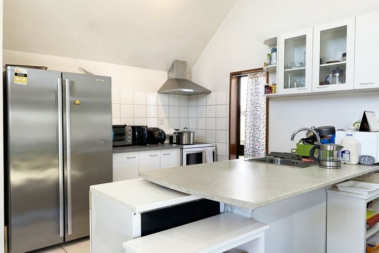 Photo of property in 43n Waimairi Road, Upper Riccarton, Christchurch, 8041