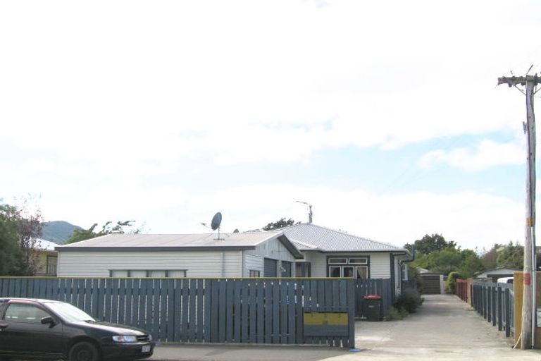 Photo of property in 2/29 Ward Street, Trentham, Upper Hutt, 5018