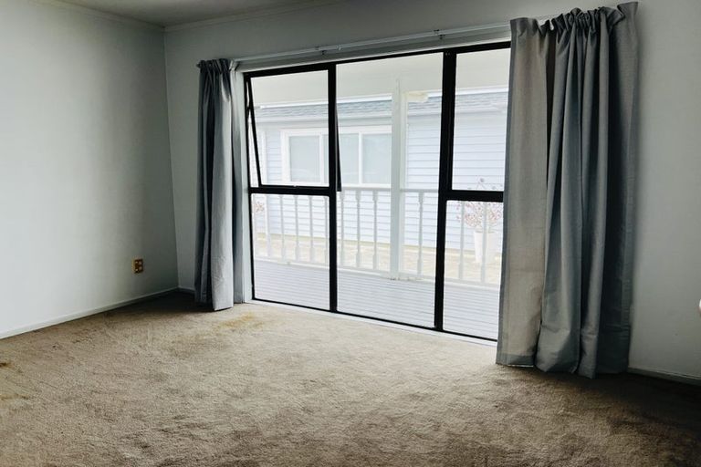 Photo of property in 14a Marendellas Drive, Bucklands Beach, Auckland, 2014