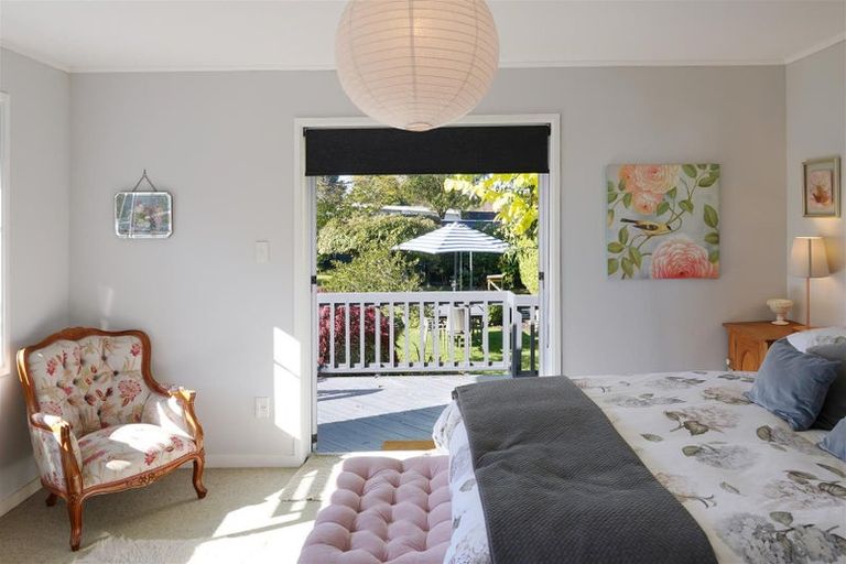 Photo of property in 42 Cutts Road, Russley, Christchurch, 8042