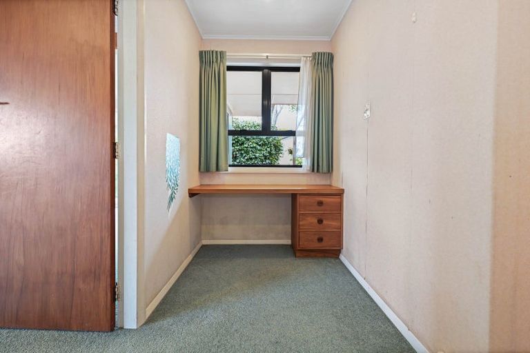 Photo of property in 56 Pulham Crescent, Queenwood, Hamilton, 3210