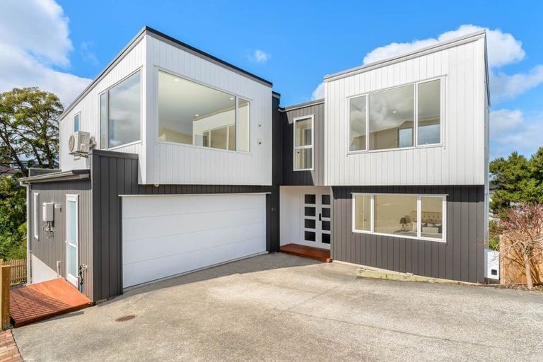 Photo of property in 25 Para Close, Fairview Heights, Auckland, 0632