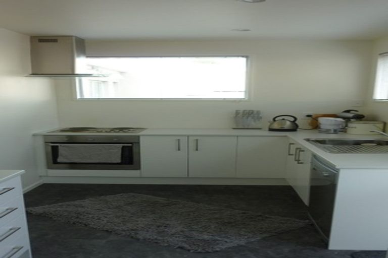 Photo of property in 76 Trafalgar Street, St Albans, Christchurch, 8014