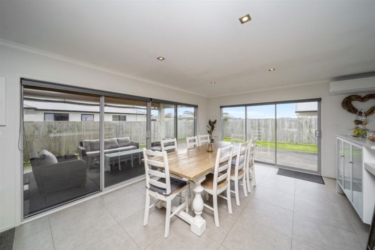Photo of property in 24a Fantham Street, Hawera, 4610