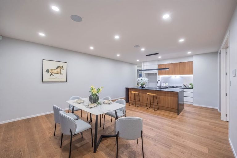 Photo of property in 20 Lewis Younie Road, Kumeu, 0810