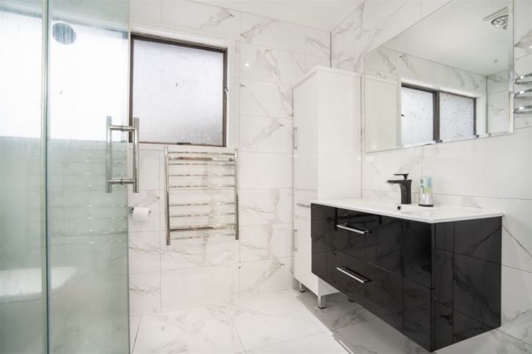 Photo of property in 6 Lema Place, Clover Park, Auckland, 2019