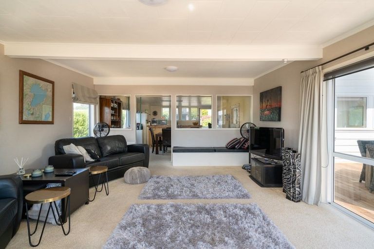 Photo of property in 51 Rainbow Drive, Rainbow Point, Taupo, 3330