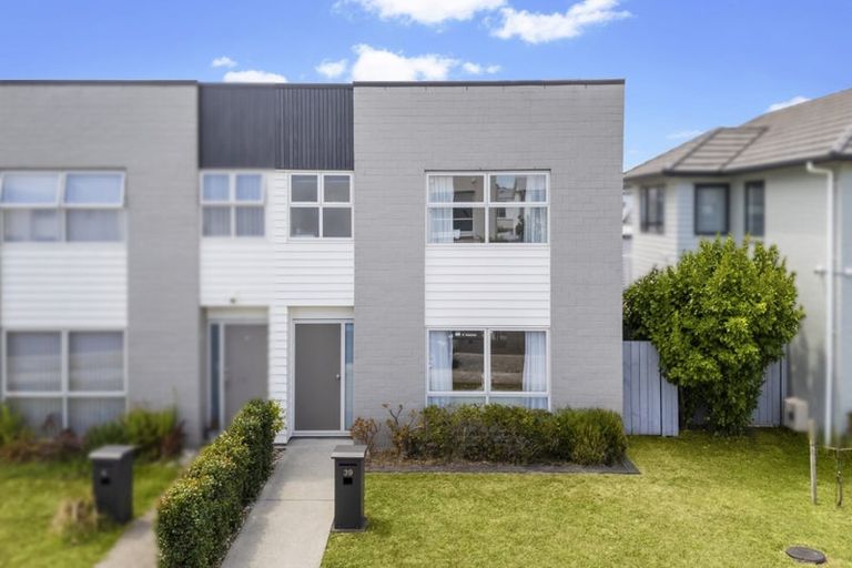 Photo of property in 39 Treestump Road, Takanini, 2112