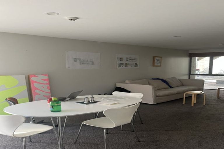 Photo of property in 9/868 Colombo Street, Christchurch Central, Christchurch, 8013