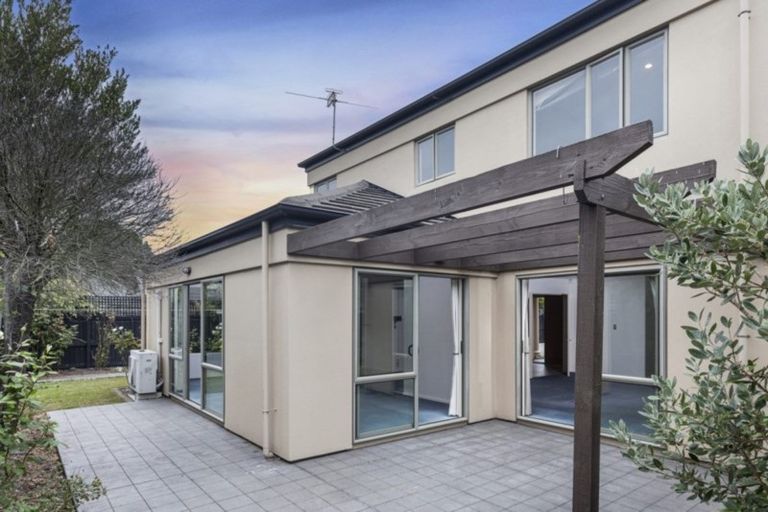 Photo of property in 46a Hamilton Avenue, Ilam, Christchurch, 8041