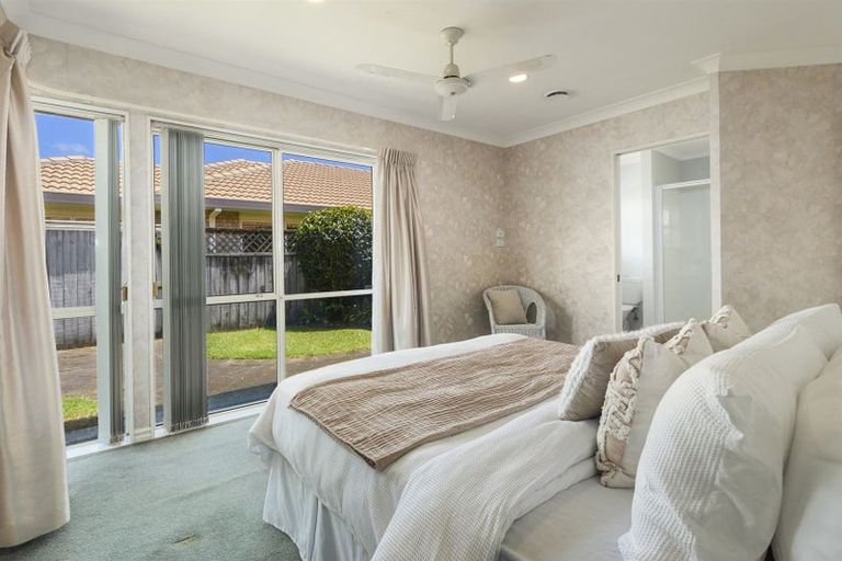 Photo of property in 15 Lilac Place, Otumoetai, Tauranga, 3110