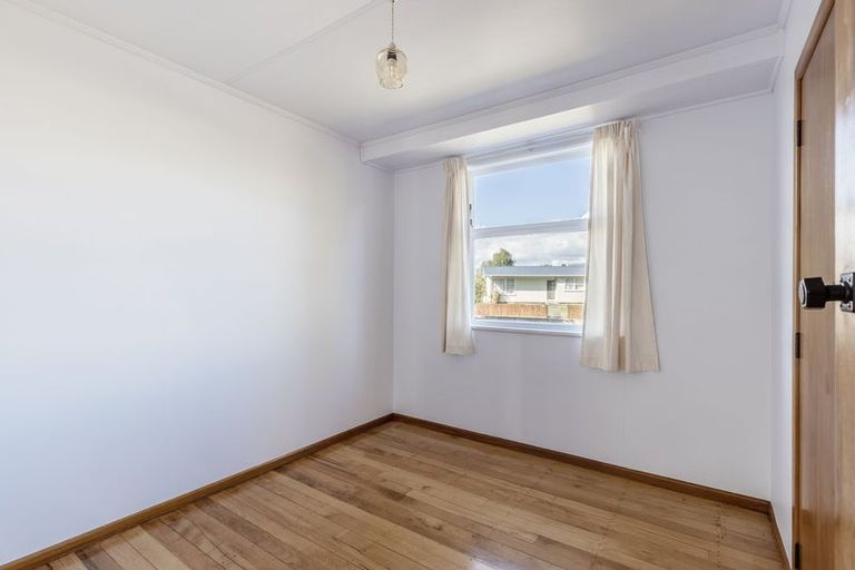 Photo of property in 5 Poihaere Street, Turangi, 3334