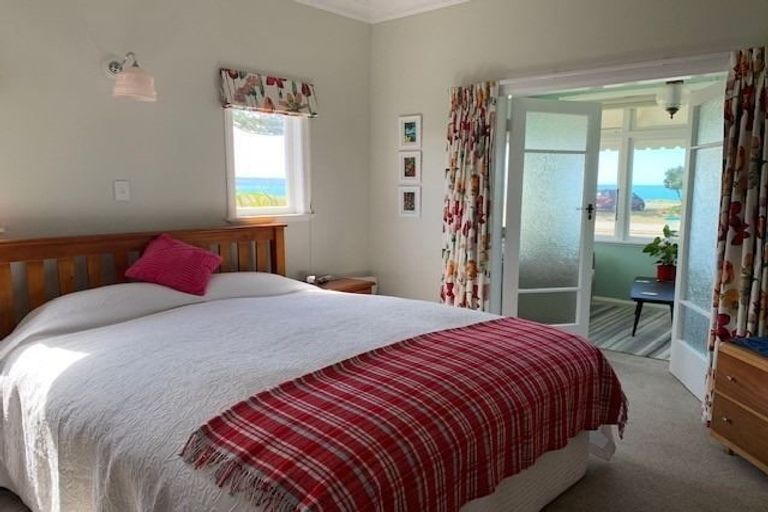 Photo of property in 36 The Esplanade, Westshore, Napier, 4110
