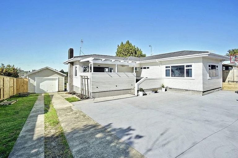 Photo of property in 40 Oxford Street, Te Puke, 3119