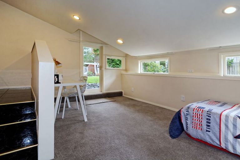 Photo of property in 97 Shaw Road, Oratia, Auckland, 0604