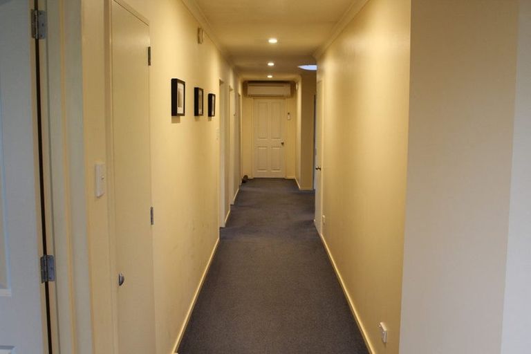 Photo of property in 4 Sunninghurst Drive, Fairfield, Dunedin, 9018