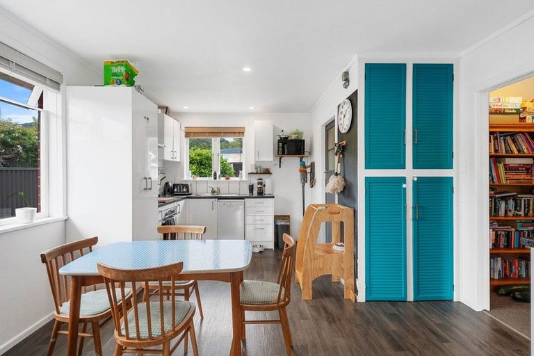 Photo of property in 26 Renall Street, Featherston, 5710