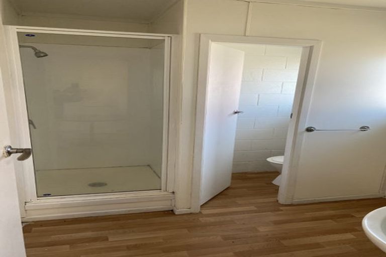 Photo of property in 7/3 Tralee Place, Hillcrest, Hamilton, 3216