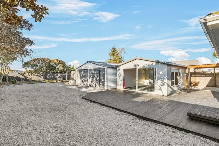 Photo of property in 3 Cheriton Street, Aranui, Christchurch, 8061