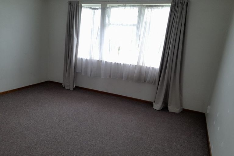 Photo of property in 57 Chingford Close, Mangere, Auckland, 2022