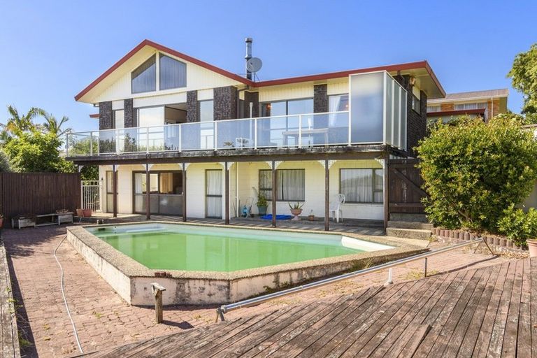 Photo of property in 28 Upland Street, Brookfield, Tauranga, 3110