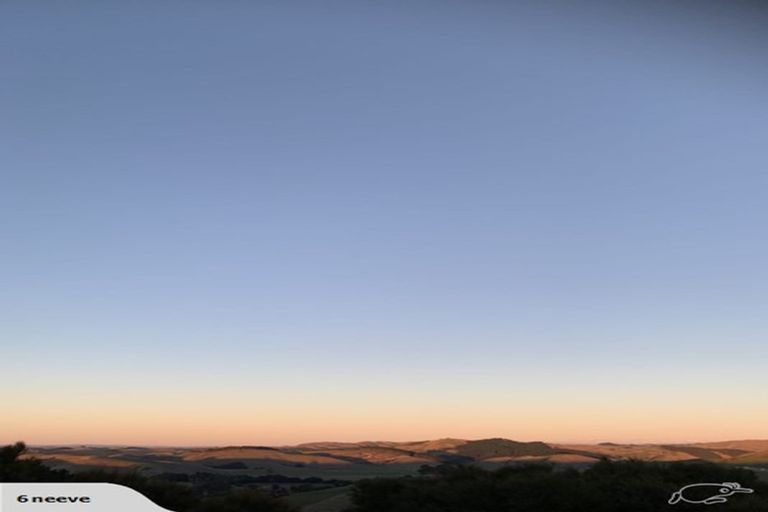 Photo of property in 14 Heipipi Drive, Eskdale, Napier, 4182