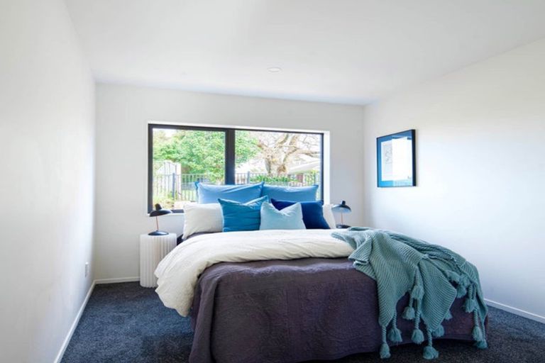 Photo of property in 29 Korokio Lane, Henderson, Auckland, 0612