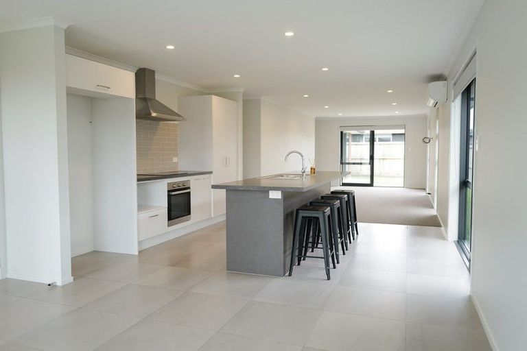 Photo of property in 27 Te Wharo Drive, Papamoa, 3118