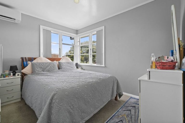 Photo of property in 1/10 Bowater Place, Manurewa, Auckland, 2102