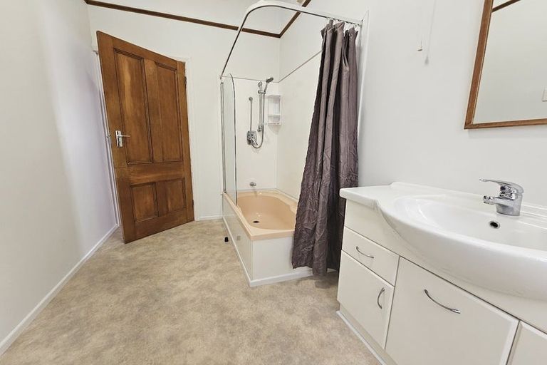 Photo of property in 367 Jackson Street, Petone, Lower Hutt, 5012