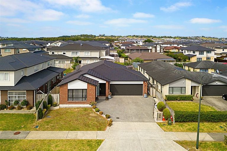Photo of property in 31 Clady Drive, Flat Bush, Auckland, 2019