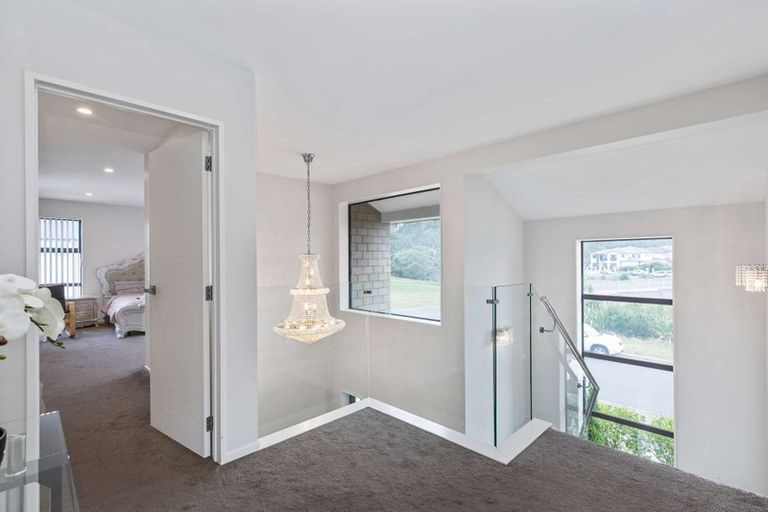 Photo of property in 15 Hughs Way, Flat Bush, Auckland, 2019